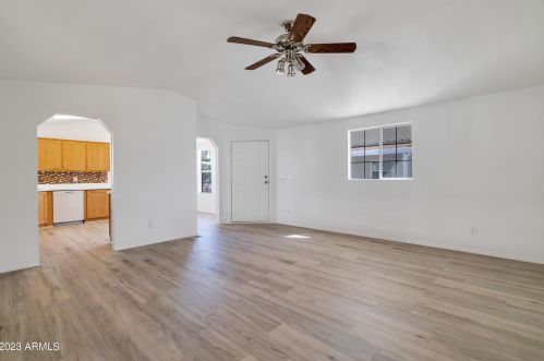 17834 17th St, Phoenix AZ 85022-1670 exterior