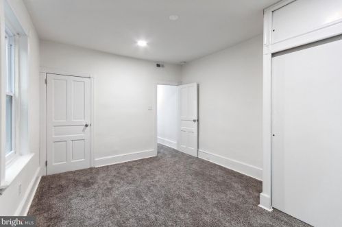 6202 Callowhill St, Philadelphia PA 19151-4102 exterior