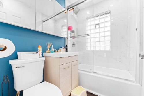 1224 Grv Ave, Forest View IL 60402-1223 exterior