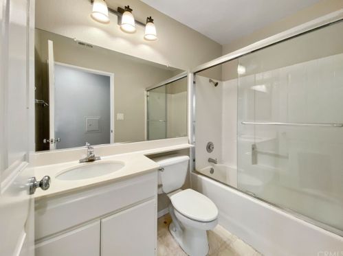 8070 Treeview Ct, Anaheim CA 92808-1553 exterior