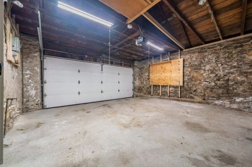 44 Beaconsfield Rd, Worcester MA 01602-1303 exterior