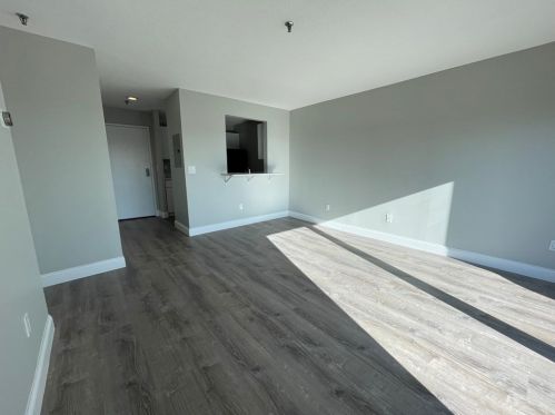 133 Commander Shea Blvd, Quincy MA  02171-1560 exterior