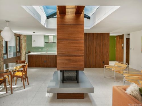 3001 Franklin St, Englewood CO  80113-3017 exterior