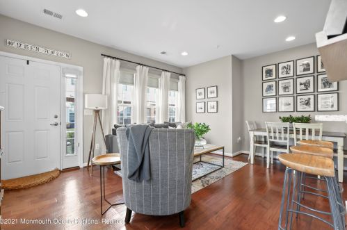 1 Kyle Dr, Tinton Falls NJ 07712-7535 exterior