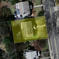 917 Chestnut St, Newton MA  02468-2335 aerial view