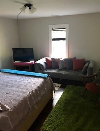 136 Plantation St, Worcester MA 01604-3062 exterior