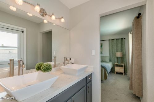 3639 Cholla St, Phoenix AZ 85029-3129 exterior