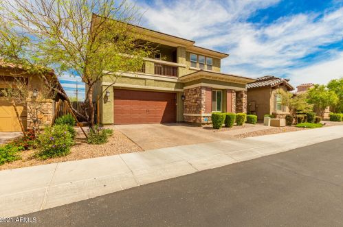 4712 Casitas Del Rio Dr, Phoenix, AZ 85050