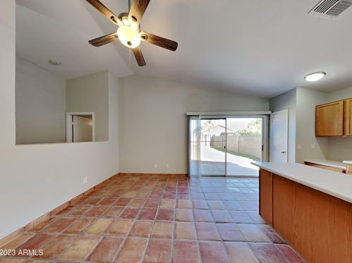 3214 Abraham Ln, Phoenix AZ  85027-2246 exterior