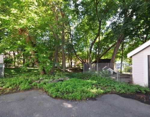 30 Concord Rd, Acton MA 01720-4603 exterior