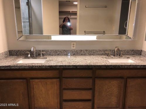 22 Butler Dr, Phoenix AZ 85051-4741 exterior