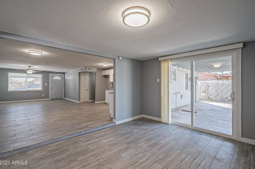 1614 65th Ave, Phoenix AZ 85033-1603 exterior