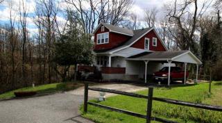 1504 Cypress St, Ashland, KY 41101-3625
