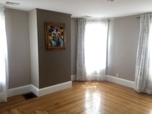 69 Lowell Ave, Newton MA 02460-1612 exterior