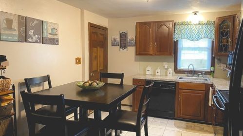 66 Eastside St, Lawrence MA 01841-2220 exterior