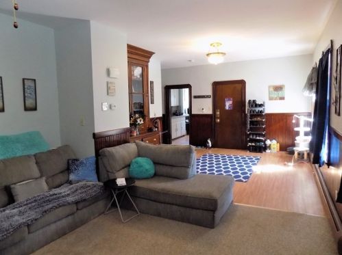 724 Brock Ave, New Bedford MA 02744-2356 exterior