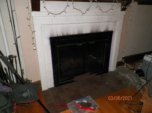 7 Fiske St, Worcester MA 01602-2961 exterior