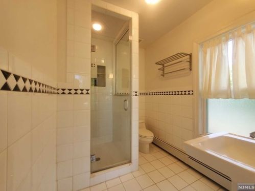 232 Madison Ave, Cresskill NJ  07626-1308 exterior