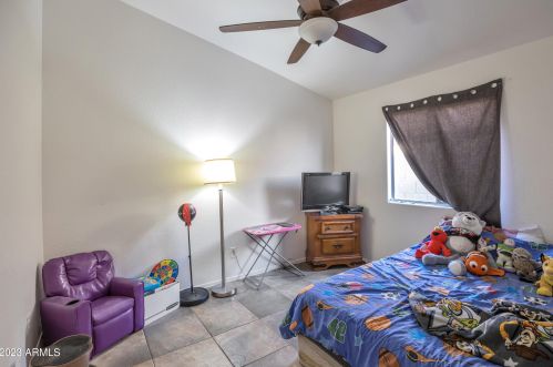 8002 26th St, Phoenix AZ  85042-7056 exterior