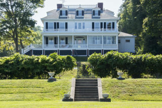 40 Warren Ave, Plymouth MA  02360-2444 exterior