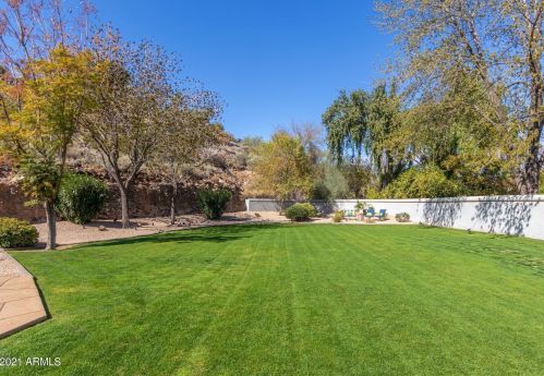 14828 15th Ave, Phoenix AZ 85015-3806 exterior