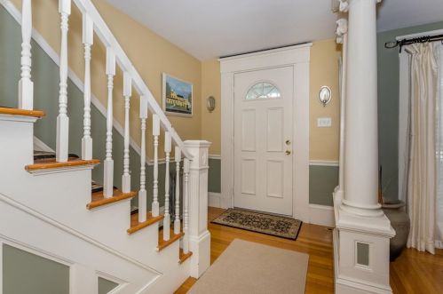 118 Messinger St, Canton MA 02021-3947 exterior