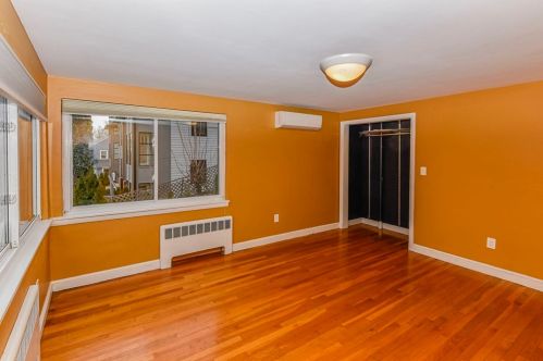 230 Austin St, Newton MA 02465-2501 exterior