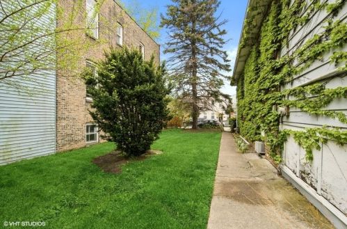 1329 Clinton Ave, Forest View IL 60402-1231 exterior