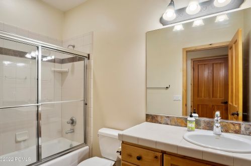 4923 Charlais Ln, Park City UT 84098-7552 exterior