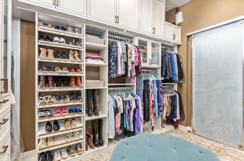 22843 54th St, Phoenix AZ  85054-7199 exterior