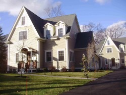 44 Beecher Pl, Newton, MA 02459-2313