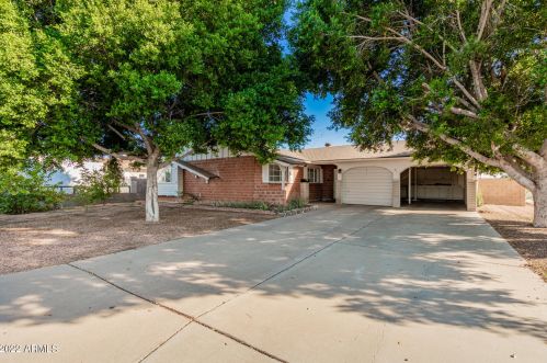 4243 Citrus Way, Phoenix, AZ 85019-1413