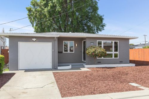 15319 Norton St, San Leandro CA  94579-2128 exterior