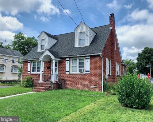 149 Lupton Ave, West Deptford, NJ 08096-2312