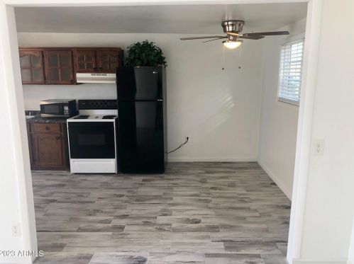 19425 26th St, Phoenix AZ  85050-1906 exterior