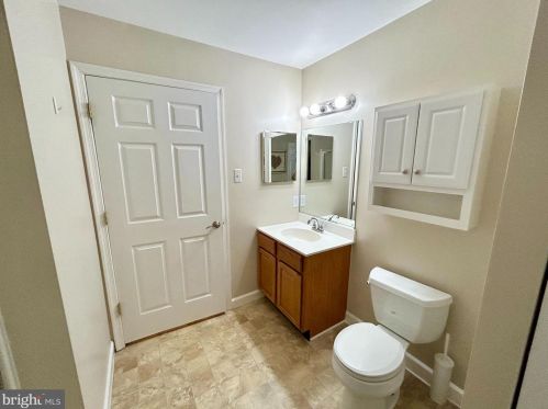 1393 Tristram Cir, West Deptford NJ 08051-2260 exterior