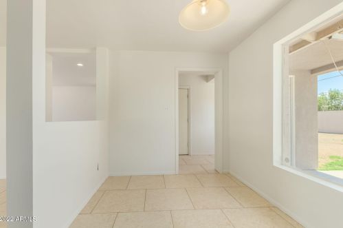 423 El Camino Dr, Phoenix AZ 85051-9121 exterior