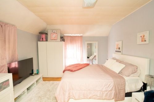 56 Foster St, New Bedford MA 02740-6677 exterior