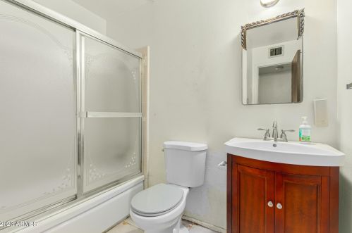 6738 33rd Ave, Phoenix AZ 85041-7416 exterior