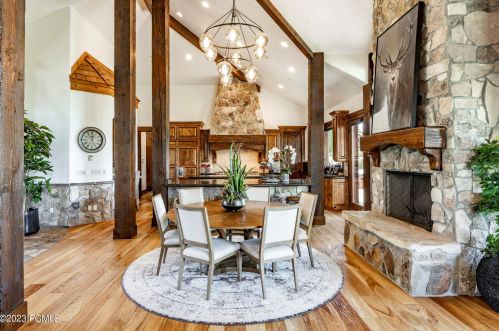 2366 Westview Trl, Park City UT 84098-6342 exterior