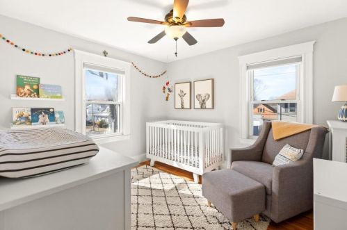 34 Winthrop St, Milton MA 02186-1546 exterior