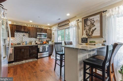 2405 Beacon Hl Dr, Erial NJ 08081-1106 exterior