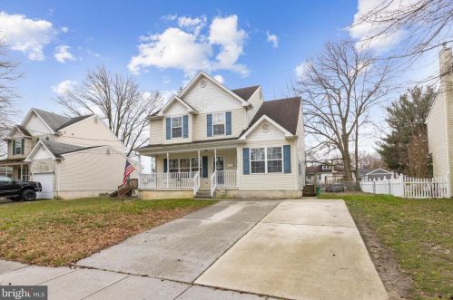 1426 Washington Ave, West Deptford, NJ 08096-1038