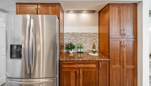 4020 34th St, Phoenix AZ  85018-5010 exterior