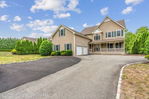 496 Ridgedale Ave, East Hanover NJ  07936-3006 exterior