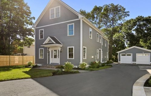 33 Linden St, Needham, MA 02492-2317