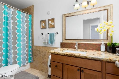 9604 15 Pl, Phoenix AZ 85024-3649 exterior