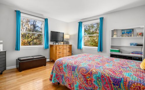 130 Main St, Dennis MA 02638-2019 exterior