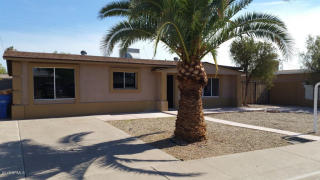 7603 Crittenden Ln, Phoenix, AZ 85033-4203