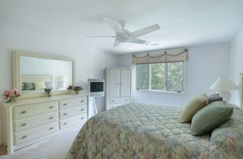 6 Landfall, Falmouth MA 02540-1658 exterior